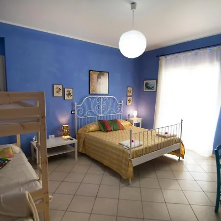 فندق مبيت وإفطار Miroca SantʼAlessio Siculo