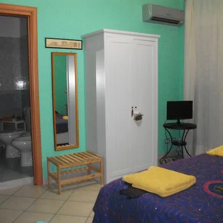 Miroca Nocleg ze śniadaniem SantʼAlessio Siculo