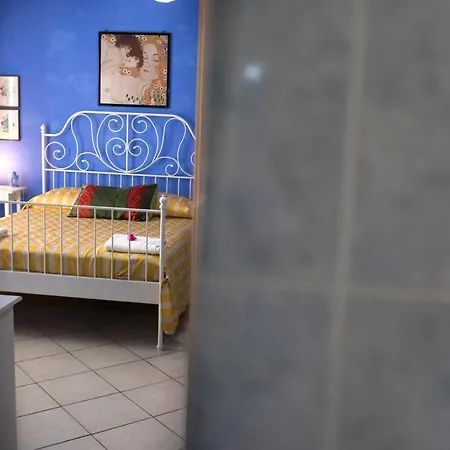 Miroca Nocleg ze śniadaniem SantʼAlessio Siculo